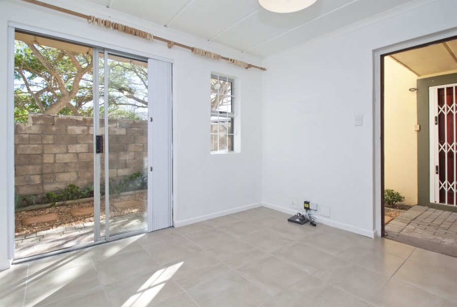 To Let 2 Bedroom Property for Rent in Welcome Glen Western Cape